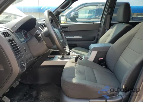 2010 Ford Escape Xlt from USA, damaged, VIN 1FMCU0D71AKC94602